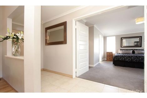 Property photo of 35 Bindoon Loop Huntingdale WA 6110