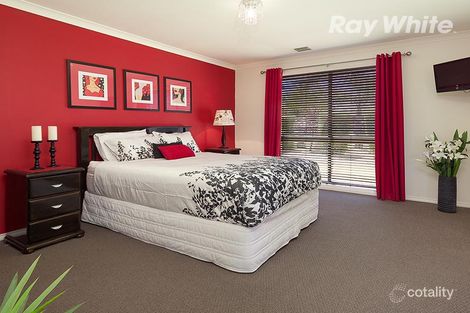 Property photo of 43 Privett Place Lavington NSW 2641