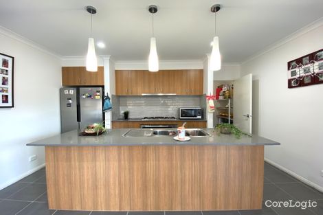 Property photo of 23 Bunurong Avenue Wollert VIC 3750