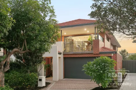 Property photo of 49 Edmondson Crescent Karrinyup WA 6018