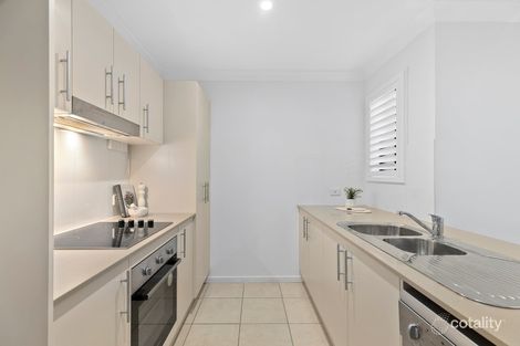Property photo of 21 Sanctuary Place Upper Kedron QLD 4055