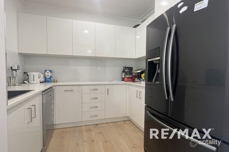 Property photo of 5 Gasnier Loop Boorooma NSW 2650