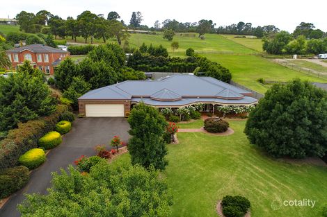 Property photo of 16 Aranmore Crescent Narre Warren North VIC 3804