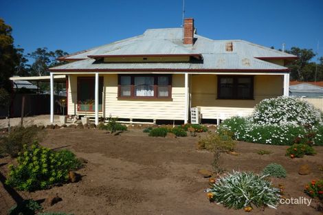 7 Gould St, Warracknabeal, VIC 3393