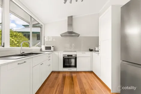 Property photo of 61 Pearson Street Kangaroo Point QLD 4169