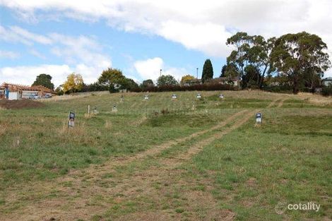 Property photo of 10 Hamelheath Way Newstead TAS 7250