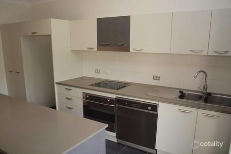 Property photo of 10/19 Carina Peak Drive Varsity Lakes QLD 4227