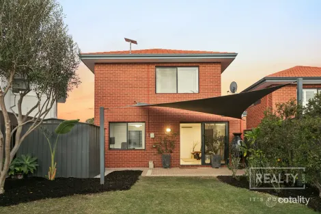 Property photo of 49 Edmondson Crescent Karrinyup WA 6018