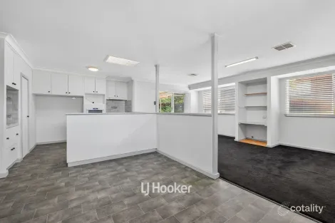 17 Francine St, Australind, WA 6233