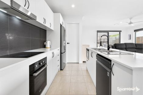 Property photo of 29 Herbst Drive Bahrs Scrub QLD 4207