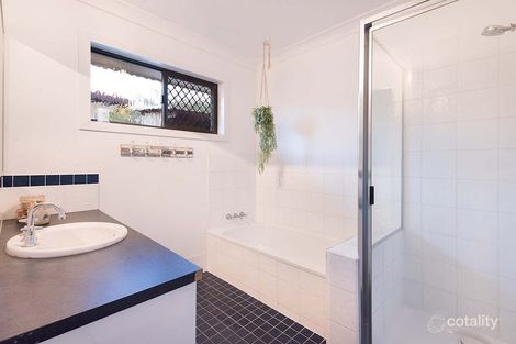 Property photo of 5 Cromwell Street Battery Hill QLD 4551