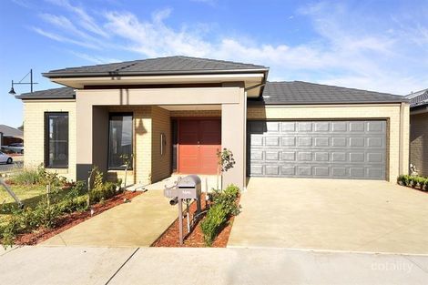 Property photo of 11 Jackaroo Street Mernda VIC 3754