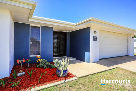 Property photo of 7 Carla Drive Innes Park QLD 4670