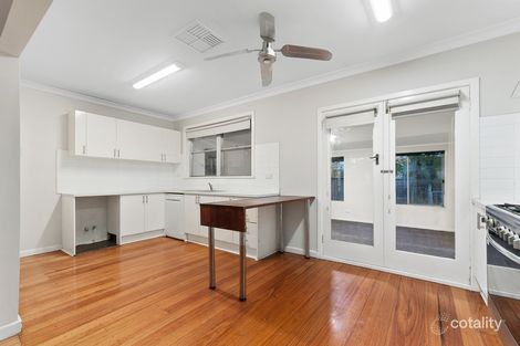 Property photo of 16 Hyland Court Sale VIC 3850