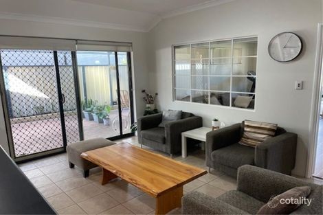 Property photo of 16 Alexandria Follow Success WA 6164