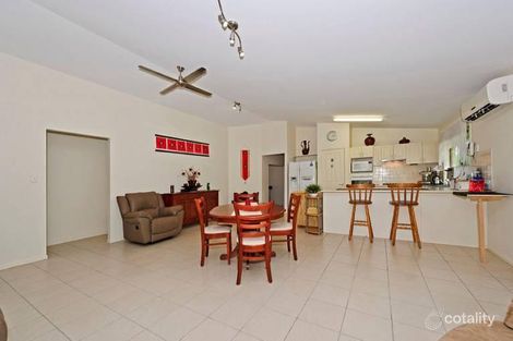 Property photo of 8 Carmarthen Circuit Pacific Pines QLD 4211