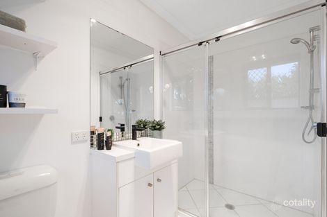 Property photo of 27 Eucalyptus Street Ningi QLD 4511