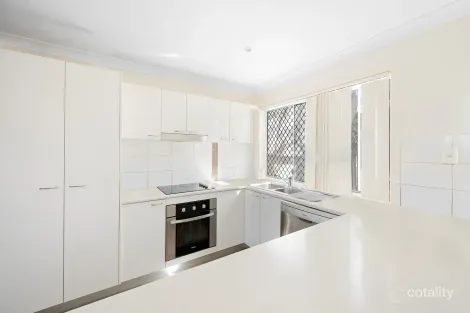 Property photo of 1/43 Butler Street New Auckland QLD 4680