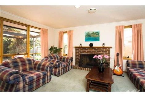 Property photo of 14 Greylea Grove Seabrook VIC 3028