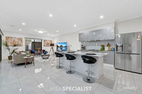 Property photo of 101 Rosebank Drive Cranbourne North VIC 3977