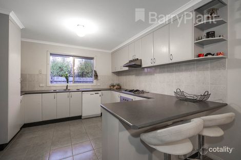 8 Broadhurst Rd, Pakenham, VIC 3810