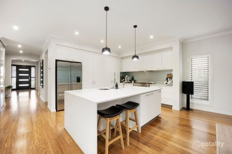 Property photo of 14 Vineyard Road Wantirna South VIC 3152