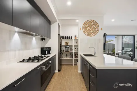 Property photo of 45 Hurst Drive New Gisborne VIC 3438