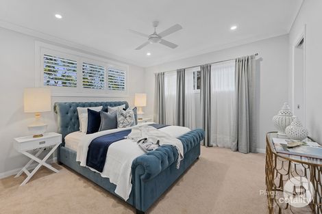 Property photo of 10 Tiburtina Crescent Seven Hills QLD 4170