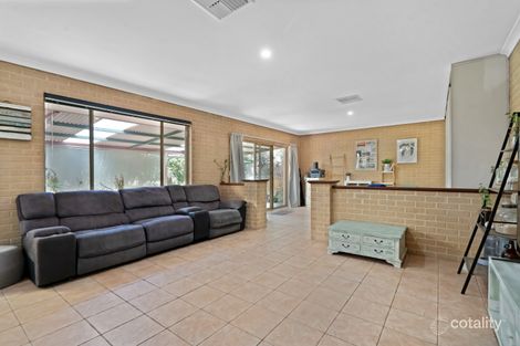 Property photo of 8 Seabreeze Close Leschenault WA 6233