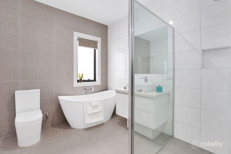 Property photo of 16 Pinot Crescent Wollert VIC 3750
