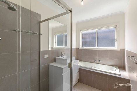 Property photo of 19 Falabela Road Clyde North VIC 3978