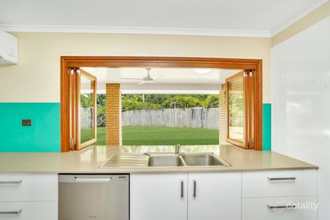 Property photo of 7 Sunflower Drive Mooroobool QLD 4870