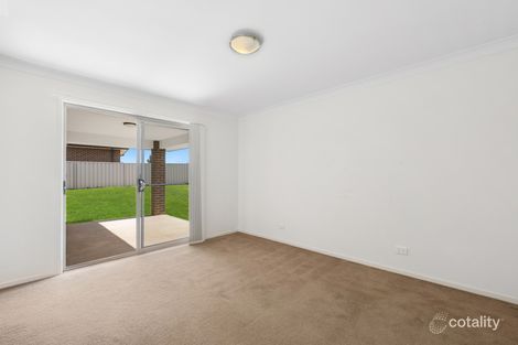 Property photo of 14 Sullivan Circuit Orange NSW 2800