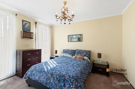 Property photo of 29 Lyrebird Crescent St Clair NSW 2759