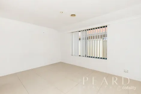 Property photo of 2 Canton Vista Canning Vale WA 6155