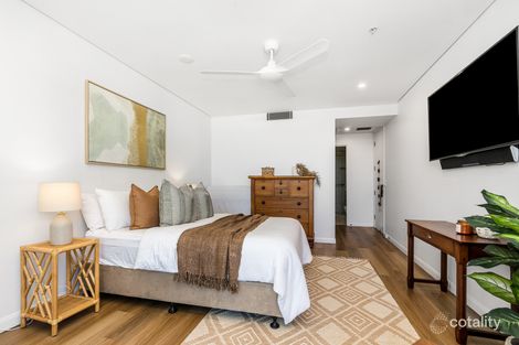 Property photo of 402/28-30 Musgrave Street Coolangatta QLD 4225