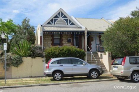 2 Jenkin St, South Fremantle, WA 6162