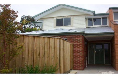 27 Roxby St, Manifold Heights, VIC 3218