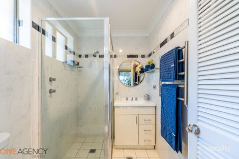 Property photo of 63 Wiare Circuit Orange NSW 2800