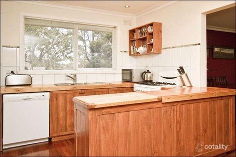 Property photo of 16 Victoria Street Greensborough VIC 3088