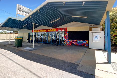 11 Brobenah Rd, Leeton, NSW 2705