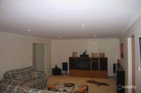 Property photo of 13 Rouken Glen Drive West Nowra NSW 2541