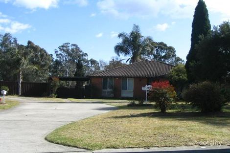 25 Rotorua Rd, St Clair, NSW 2759