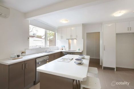 Property photo of 2/37 Atkins Street Kew VIC 3101