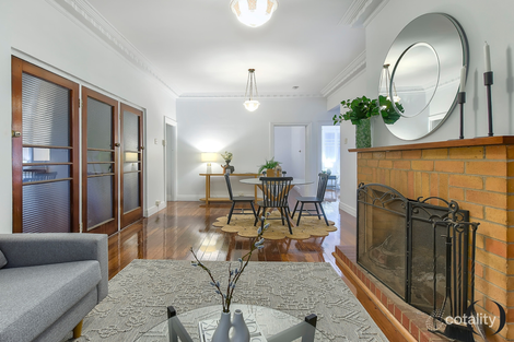 Property photo of 15 Miriam Street Holland Park West QLD 4121