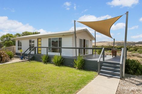 Property photo of 8A Albatross Avenue Chiton SA 5211