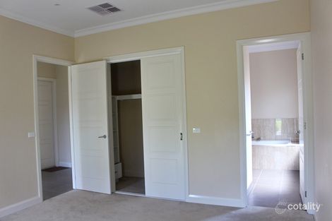 Property photo of 12 Cassandra Close Gisborne VIC 3437
