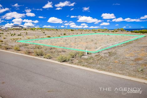 Property photo of 4 Highland Loop Wandina WA 6530