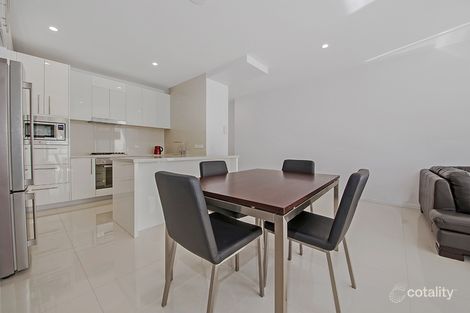 Property photo of 2/42 Sanders Street Upper Mount Gravatt QLD 4122