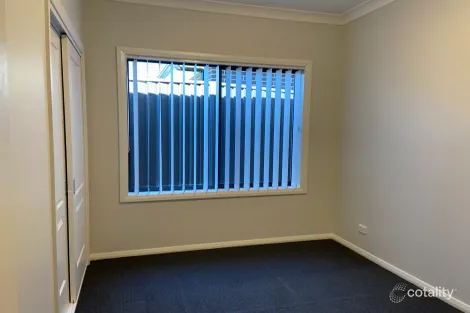 Property photo of 14 Roy Crescent Thirlmere NSW 2572